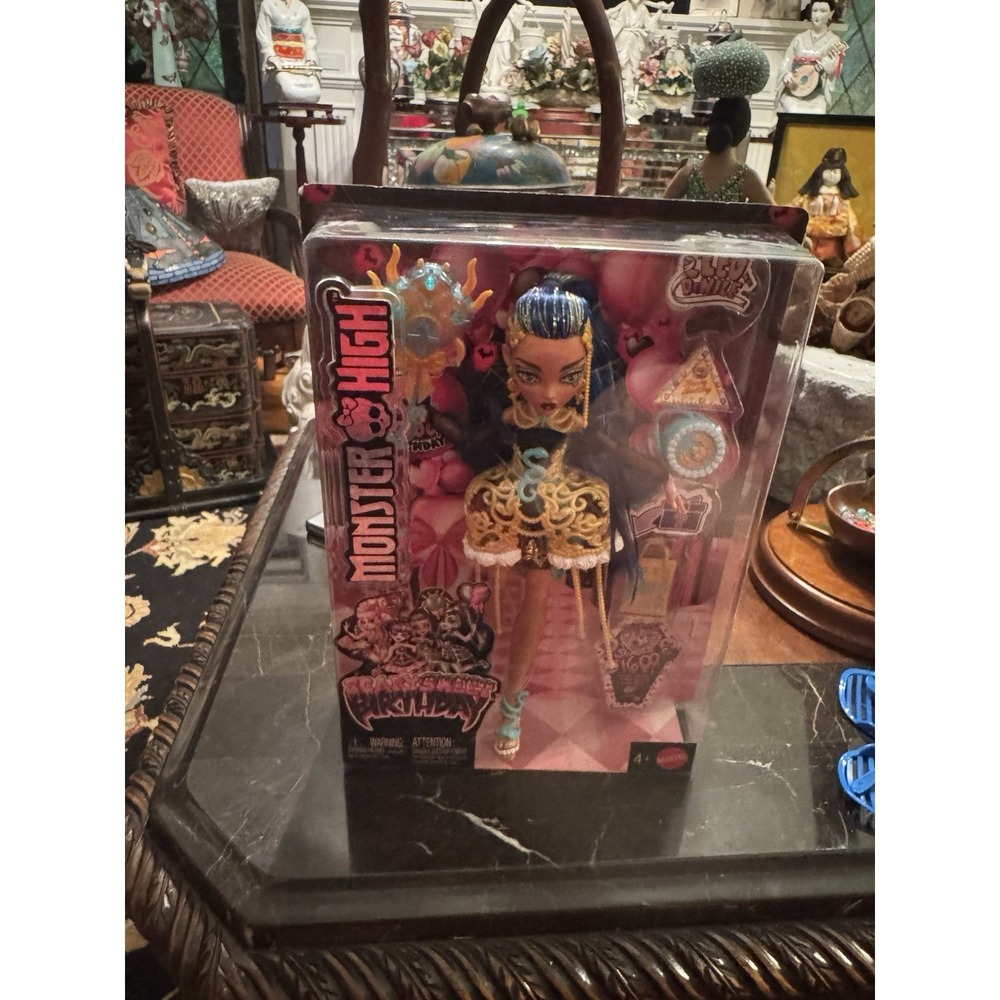Mattel Monster High Cleo Denile Scary Sweet Birthday 11in Doll Unopened